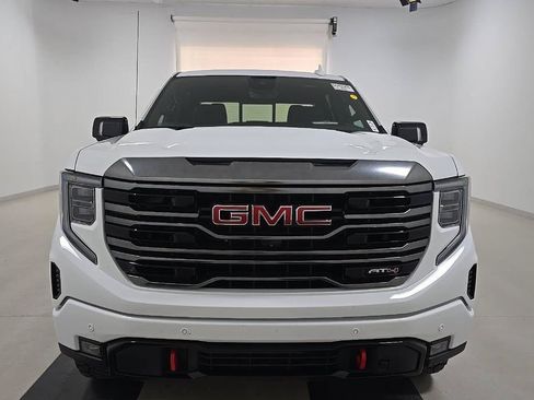 Used 2024 GMC Sierra 1500 AT4 w/ Technology Package AWD/4WD image 2