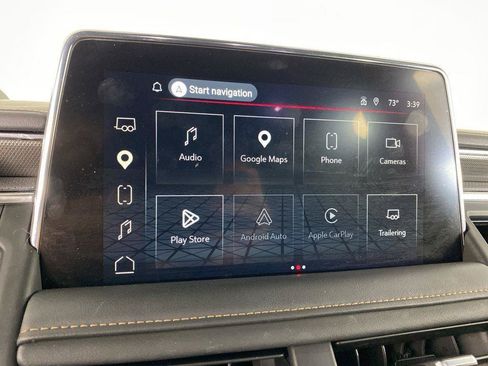 Used 2023 GMC Yukon XL AT4 w/ AT4 Premium Plus Package AWD/4WD image 3