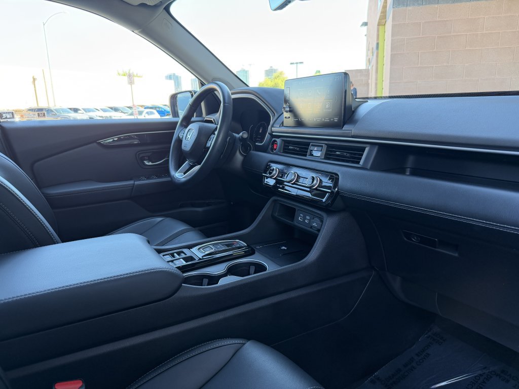 Used 2025 Honda Pilot Touring image 43