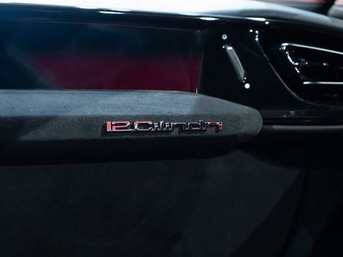 Certified 2025 Ferrari 12Cilindri RWD image 40