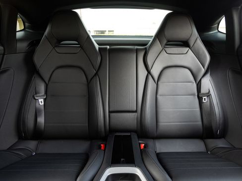 Certified 2025 Porsche Panamera image 29