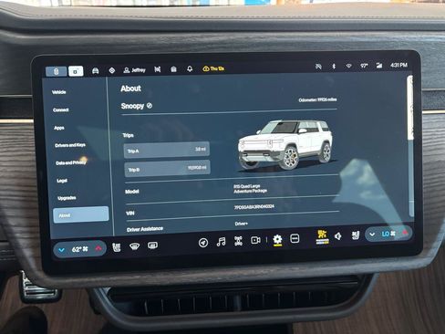 Used 2024 Rivian R1S Adventure AWD/4WD image 21