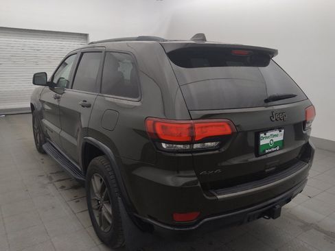 Used 2016 Jeep Grand Cherokee Limited 75th Anniversary AWD/4WD image 5