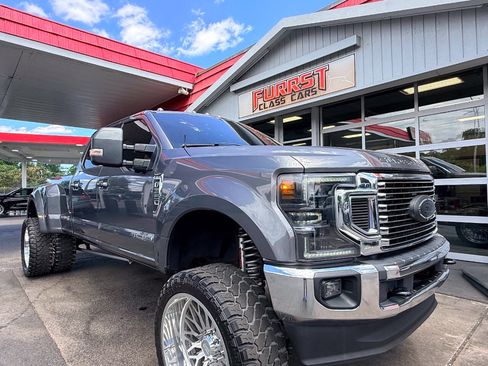 Used 2021 Ford F350 Lariat w/ Lariat Value Package AWD/4WD image 17