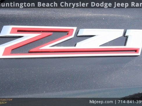 Used 2025 Chevrolet Tahoe Z71 image 9