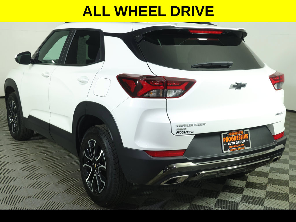 Used 2023 Chevrolet TrailBlazer ACTIV w/ Sun and Liftgate Package AWD/4WD image 5