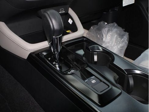 New 2026 Subaru Forester Premium image 31