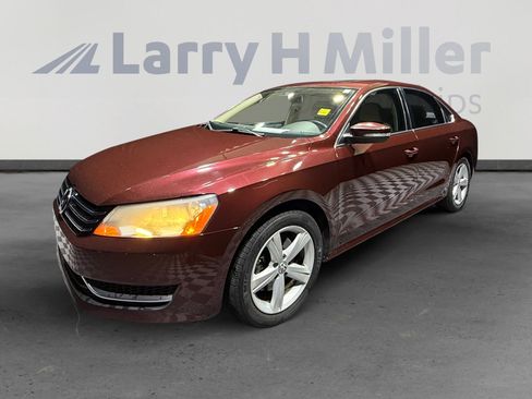 Used 2012 Volkswagen Passat 2.5 SE FWD image 1