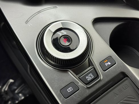 Used 2022 Kia EV6 Wind image 30