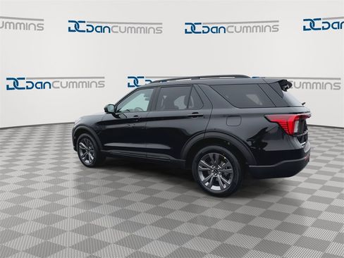 New 2026 Ford Explorer Active w/ Active Comfort Package image 6
