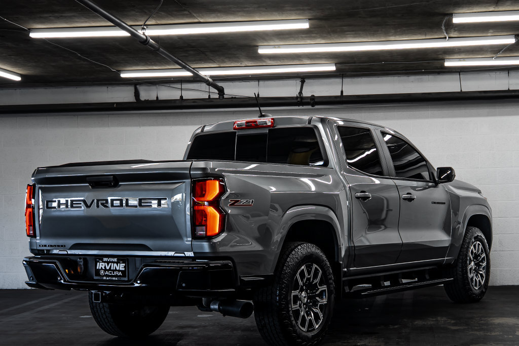 Used 2024 Chevrolet Colorado Z71 w/ Z71 Convenience Package 2 AWD/4WD image 5