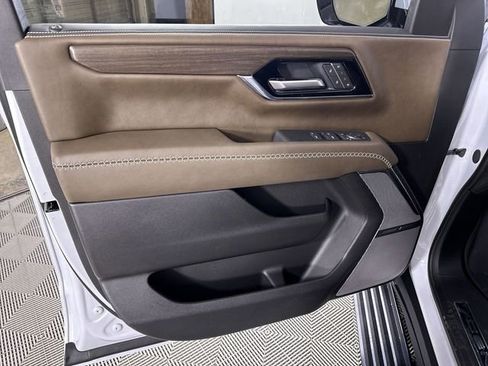 New 2026 GMC Yukon XL Denali Ultimate image 23