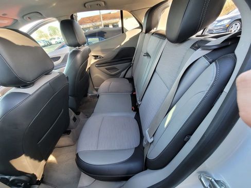 Used 2016 Buick Encore FWD image 17
