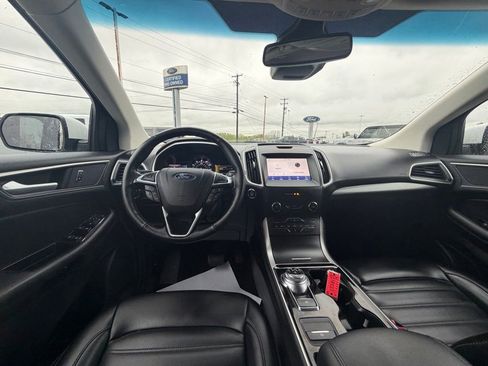 Used 2020 Ford Edge SEL AWD/4WD image 14