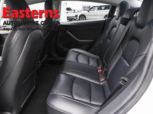 Used 2021 Tesla Model 3 Standard Range Plus RWD image 16