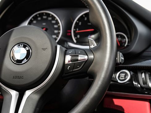 Used 2017 BMW X5 M image 17