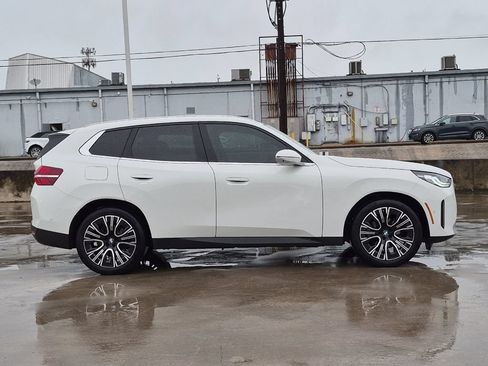 Used 2025 BMW X3 xDrive30i w/ Premium Package AWD/4WD image 7