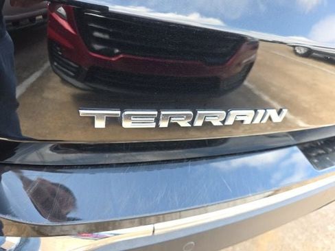 Used 2020 GMC Terrain SLT w/ Preferred Package image 12