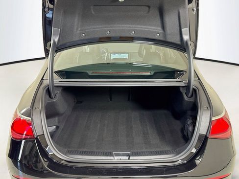 Used 2025 Mercedes-Benz E 53 AMG e 4MATIC Sedan image 27