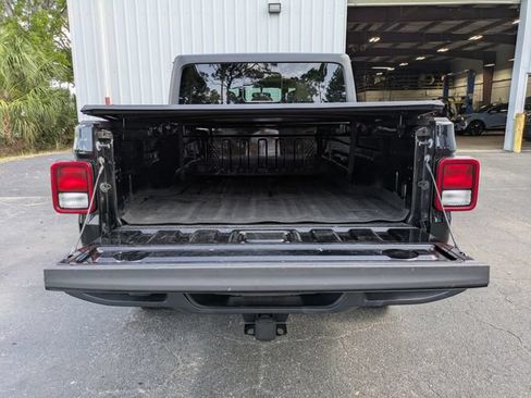 Certified 2020 Jeep Gladiator Sport w/ Quick Order Package 24S AWD/4WD image 8