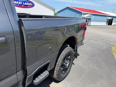 Used 2023 Ford F250 XLT w/ XLT Premium Package AWD/4WD image 15