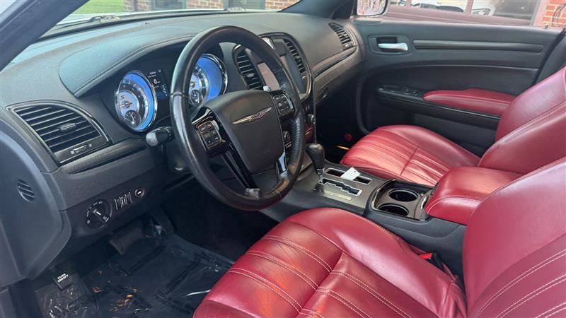 Used 2014 Chrysler 300 S w/ Luxury Group AWD/4WD image 25