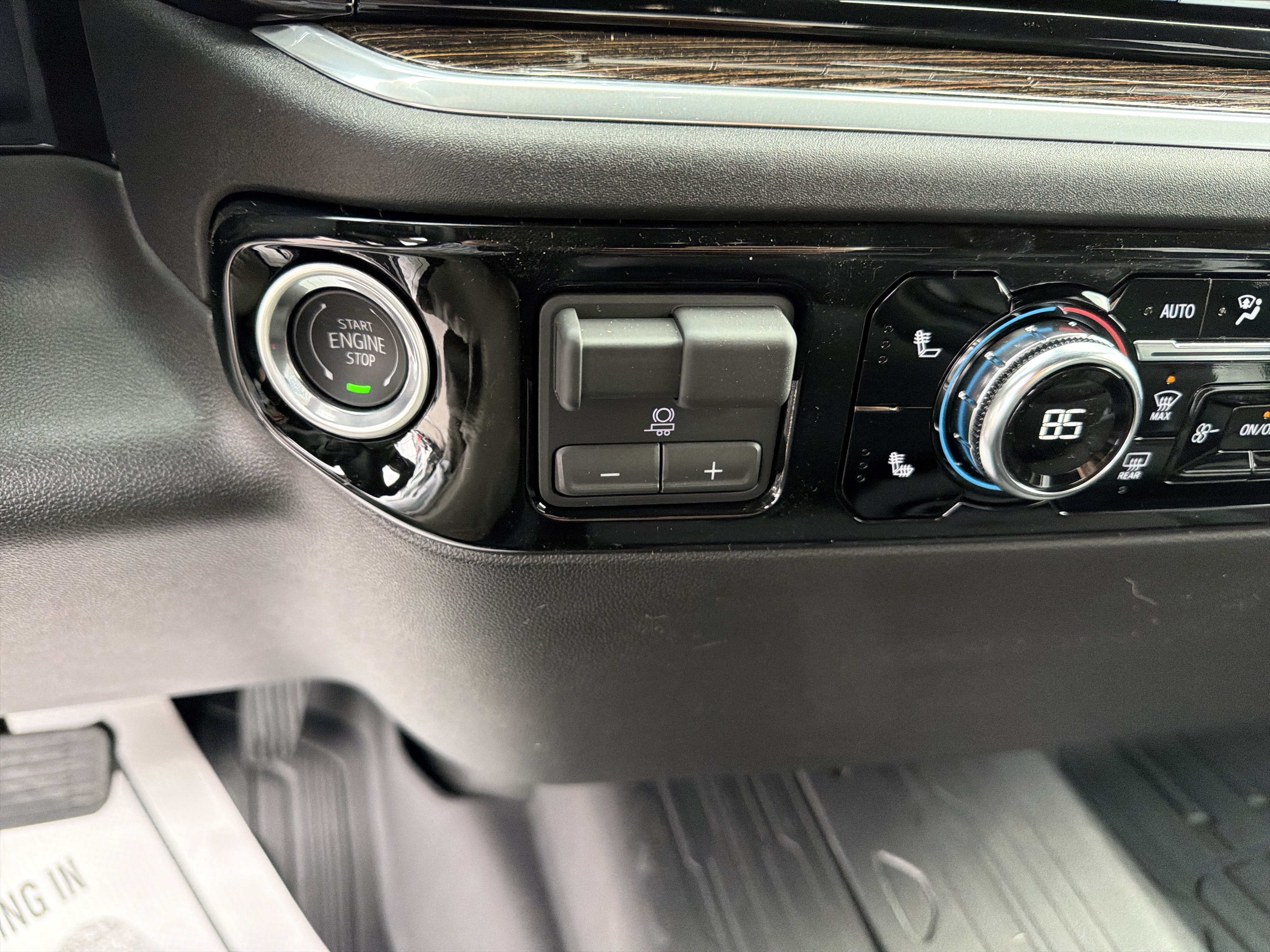 New 2026 GMC Sierra 1500 SLE AWD/4WD image 22