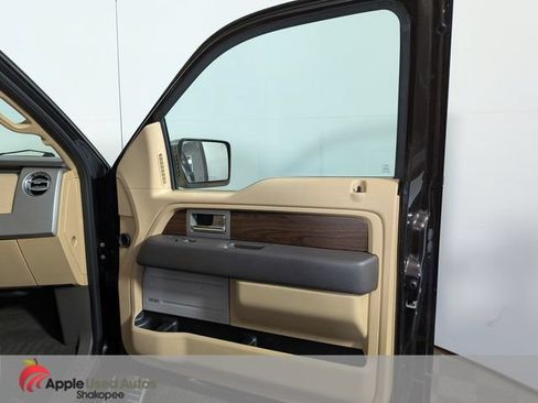 Used 2014 Ford F150 Lariat w/ Equipment Group 502A Luxury AWD/4WD image 33