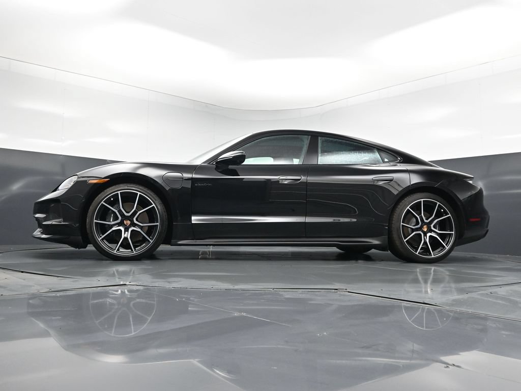 New 2026 Porsche Taycan AWD/4WD image 24