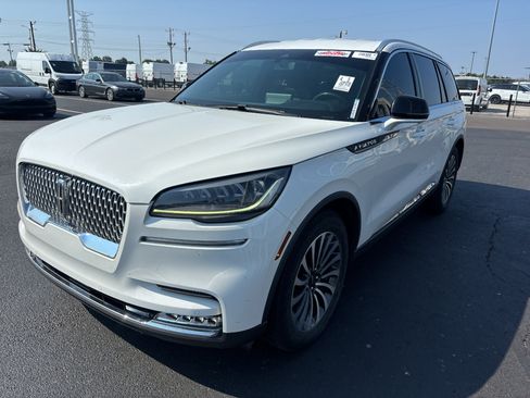 Used 2020 Lincoln Aviator Reserve w/ Class IV Trailer Tow Package AWD/4WD image 2