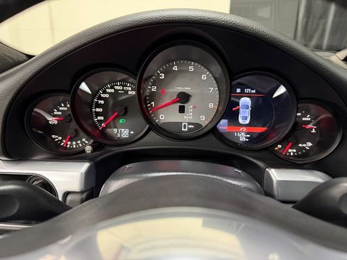 Used 2013 Porsche 911 Carrera 4S image 12