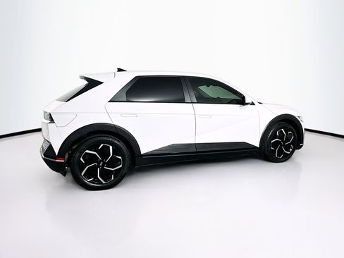 Used 2024 Hyundai Ioniq 5 SEL image 10