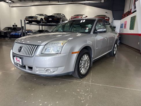 Used 2008 Mercury Sable AWD Sedan image 5