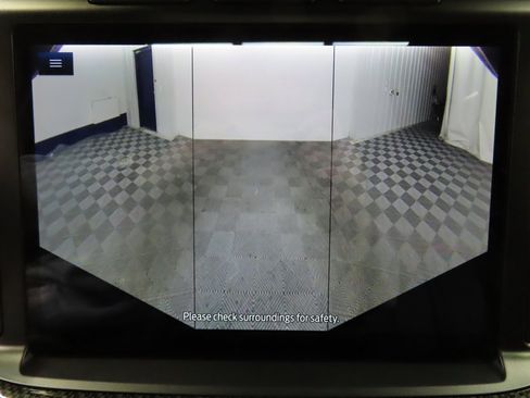 Used 2023 Ford F150 Lariat w/ Equipment Group 502A High image 19