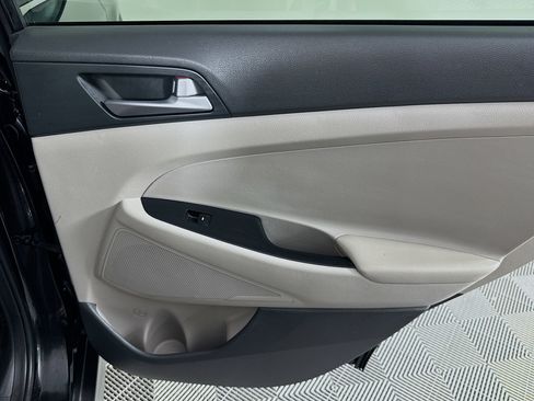 Used 2017 Hyundai Tucson Sport AWD/4WD image 27