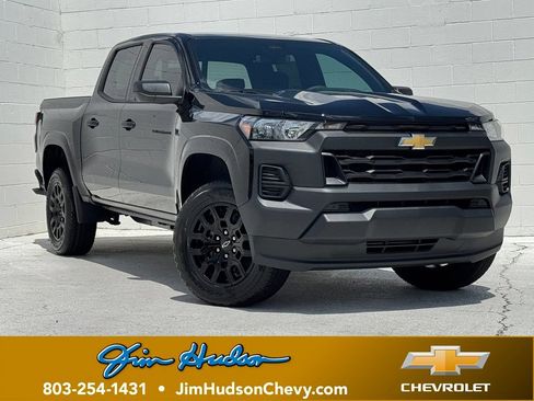 New 2026 Chevrolet Colorado W/T w/ WT Custom Package RWD image 1