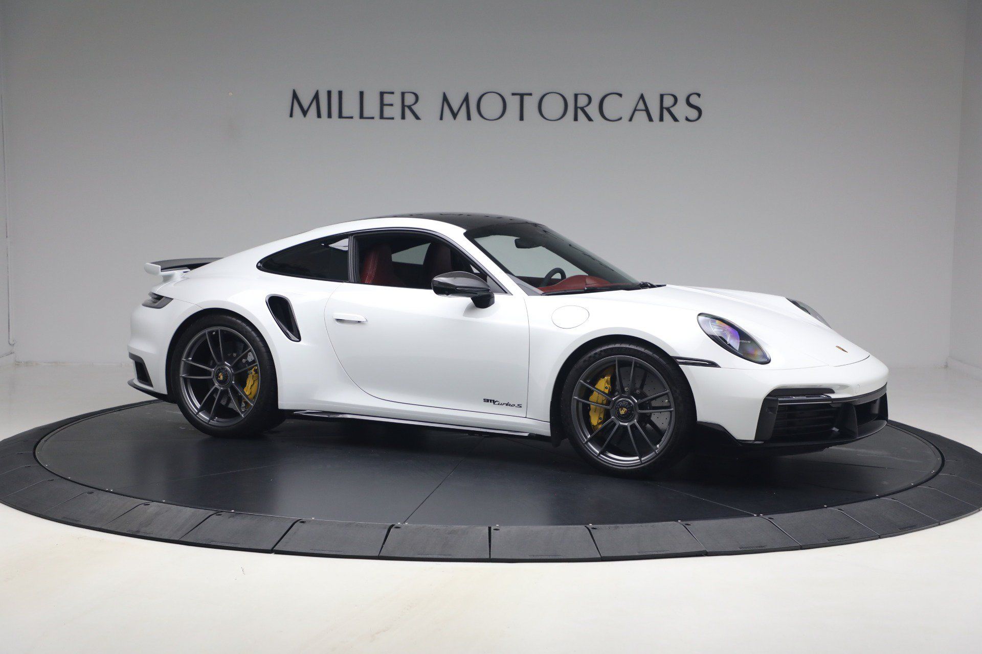 Used 2022 Porsche 911 Turbo S AWD/4WD image 10