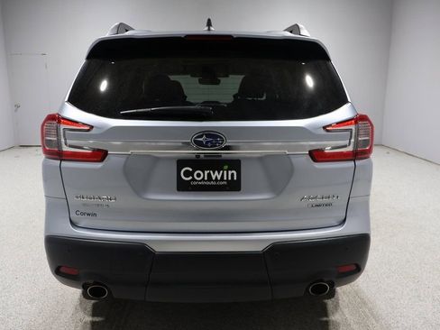 Used 2023 Subaru Ascent Limited image 3