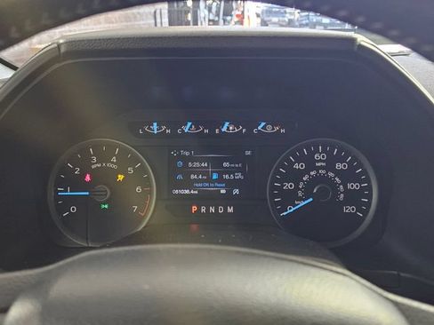 Used 2020 Ford F150 XLT w/ Equipment Group 302A Luxury AWD/4WD image 24