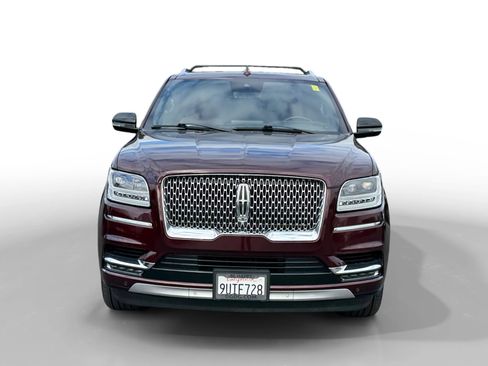 Used 2021 Lincoln Navigator Reserve w/ Luxury Package AWD/4WD image 8