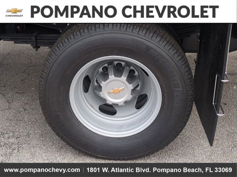 New 2025 Chevrolet Silverado 3500 W/T w/ WT Convenience Package AWD/4WD image 5