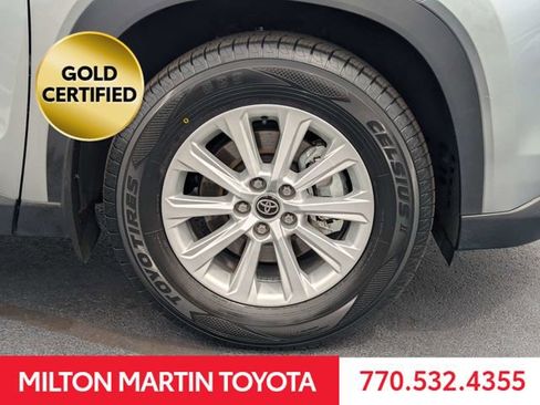 Used 2024 Toyota Grand Highlander FWD image 11