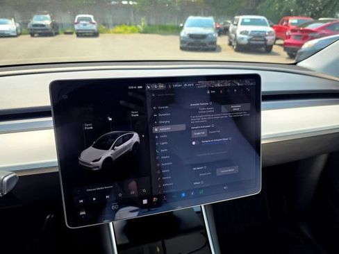 Used 2020 Tesla Model Y Long Range AWD/4WD image 50