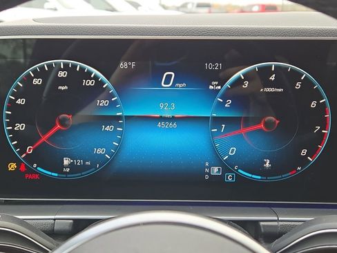 Used 2023 Mercedes-Benz GLE 350 4MATIC image 25