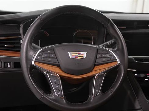 Used 2024 Cadillac XT5 Premium Luxury w/ LPO, Floor Liner Package AWD/4WD image 7