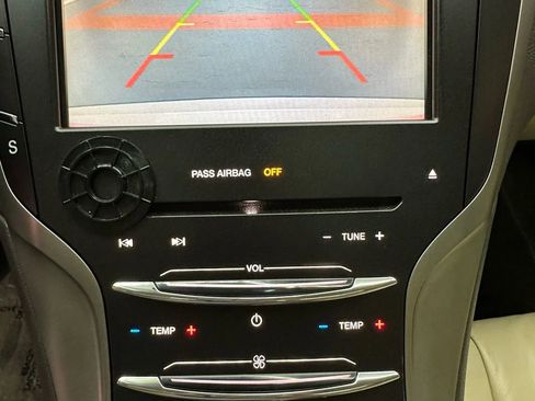 Used 2014 Lincoln MKZ w/ Equipment Group 101A Select image 19