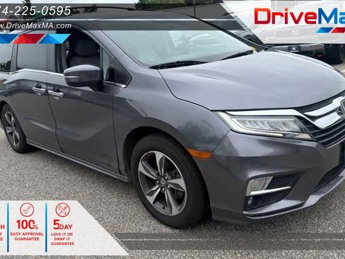 Used 2019 Honda Odyssey Touring image 1