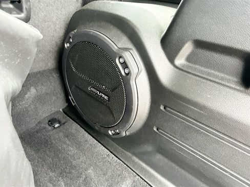 Used 2023 Jeep Wrangler Unlimited w/ Cold Weather Group AWD/4WD image 30