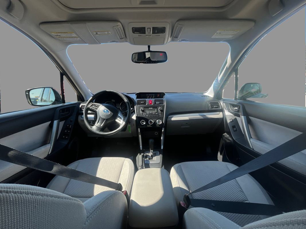 Used 2015 Subaru Forester 2.5i Premium AWD/4WD image 9
