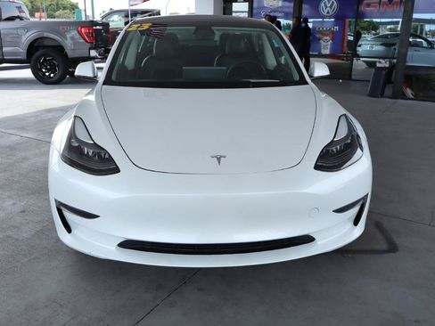 Used 2023 Tesla Model 3 Standard Range RWD image 11